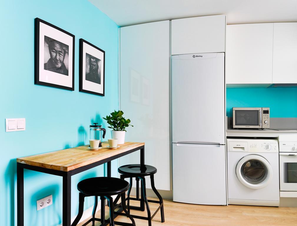 Urban Vida La Latina Apartment Madrid Exterior photo